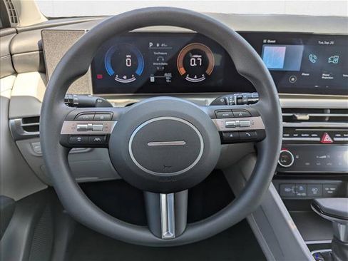 New 2026 Hyundai Tucson SEL image 13