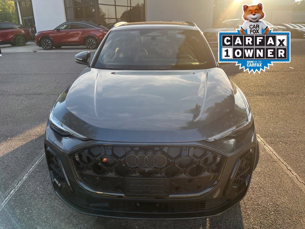 Used 2026 Audi SQ5 Prestige AWD/4WD image 1