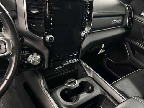 Used 2023 RAM 1500 Laramie AWD/4WD image 15