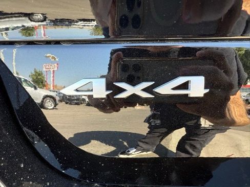 New 2025 Jeep Grand Cherokee L Limited w/ Luxury Tech Group II image 11