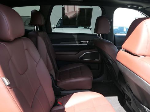 Used 2024 Kia Telluride SX image 26