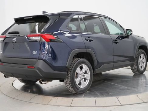Used 2023 Toyota RAV4 XLE w/ Convenience Package image 7