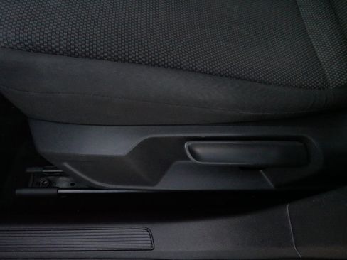 Used 2019 Volkswagen Jetta S w/ Driver Assistance Package image 20