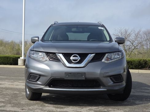 Used 2016 Nissan Rogue SV image 10