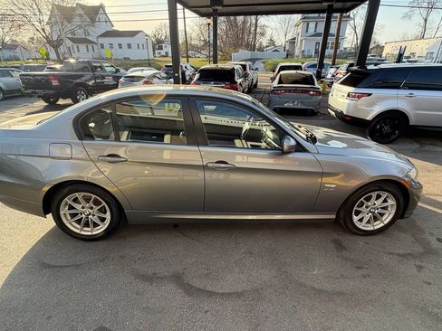 Used 2010 BMW 328i xDrive Sedan w/ Premium Pkg image 7
