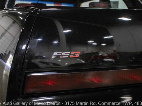 Used 1988 Oldsmobile Toronado Trofeo image 30