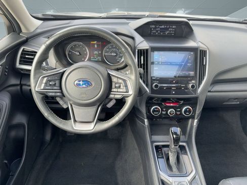 Used 2022 Subaru Forester Touring image 28