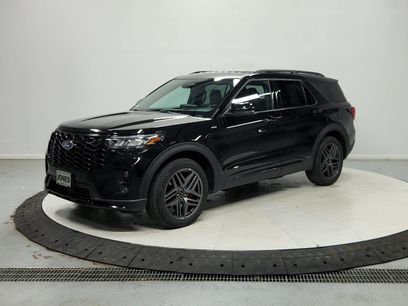 Used 2025 Ford Explorer ST-Line w/ ST-Line Street Pack
