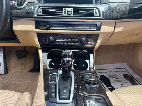Used 2014 BMW 550i xDrive Sedan AWD/4WD image 13