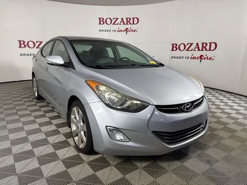 Used 2013 Hyundai Elantra Limited w/ Technology Pkg FWD image 1