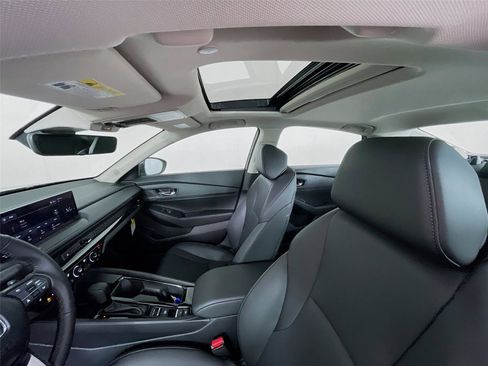 New 2026 Honda Accord EX-L image 7