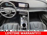 Used 2022 Hyundai Elantra Limited w/ Preferred Accessory Package image 5