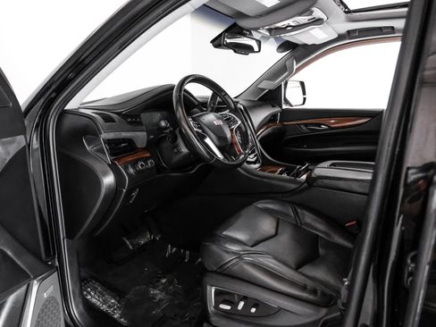 Used 2015 Cadillac Escalade ESV Premium AWD/4WD image 2