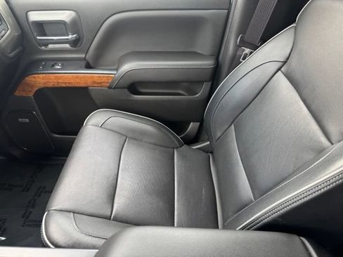 Used 2017 Chevrolet Silverado 1500 High Country AWD/4WD image 22