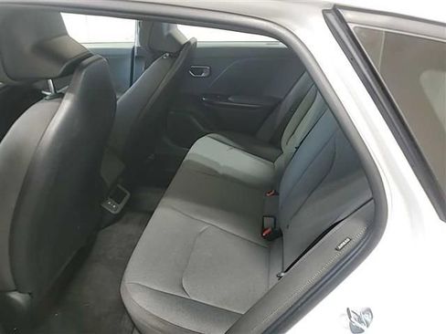 Used 2025 Kia K4 LXS image 7