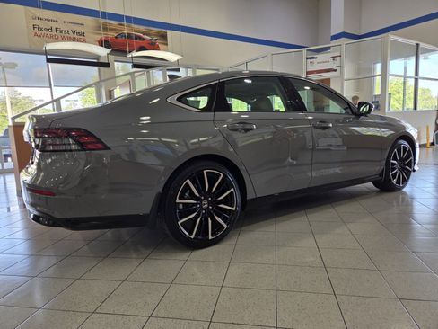 New 2026 Honda Accord Touring image 4
