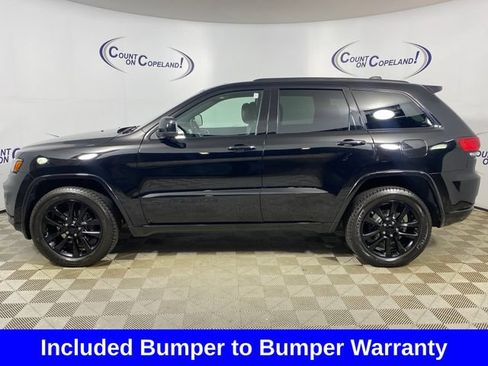 Used 2020 Jeep Grand Cherokee Altitude AWD/4WD image 2
