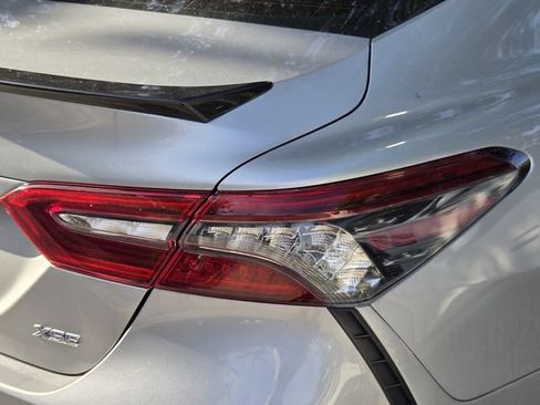 Used 2021 Toyota Camry XSE w/ Navigation Package FWD image 9