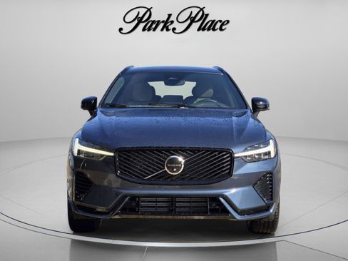 New 2026 Volvo XC60 T8 Plus w/ Protection Package Premier image 9