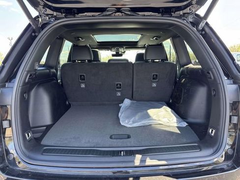 New 2026 Jeep Grand Cherokee Limited Reserve image 37