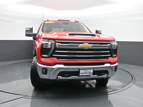 Used 2024 Chevrolet Silverado 2500 LTZ w/ LTZ Premium Package image 49