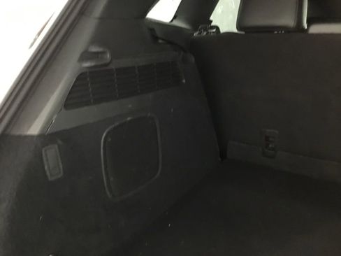 Used 2018 Lincoln MKC Premiere image 16