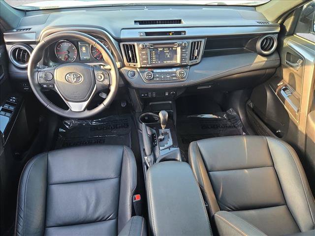 Used 2016 Toyota RAV4 SE FWD image 18