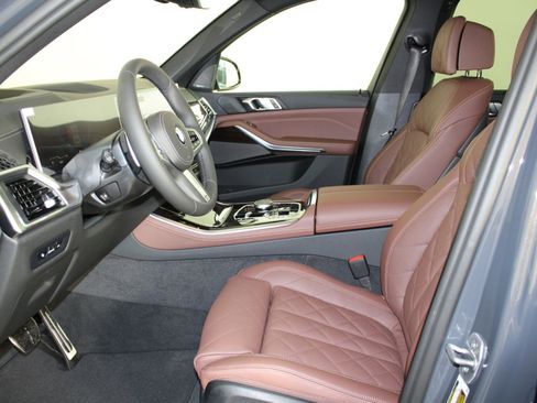 New 2026 BMW X5 xDrive40i w/ M Sport Package image 44