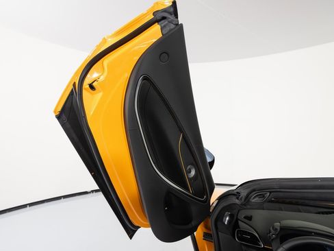 New 2025 McLaren Artura Spider image 25