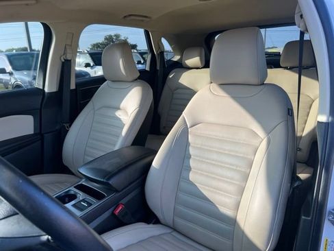 Used 2024 Ford Edge SEL w/ Convenience Package AWD/4WD image 12