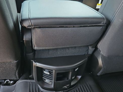 New 2026 RAM 3500 Tradesman AWD/4WD image 21