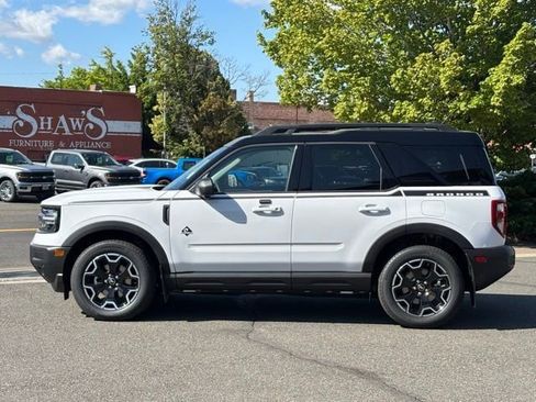 New 2025 Ford Bronco Sport Outer Banks w/ Outer Banks Tech Package+ image 5