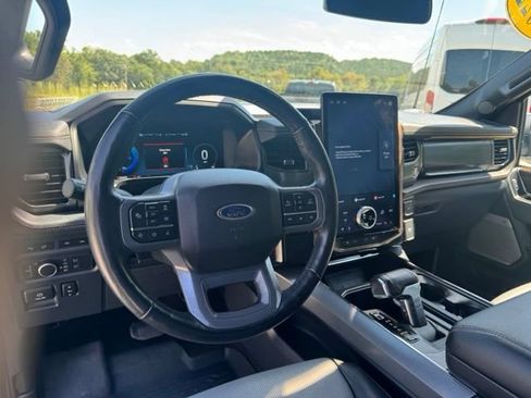 Used 2022 Ford F150 Lightning Lariat AWD/4WD image 34