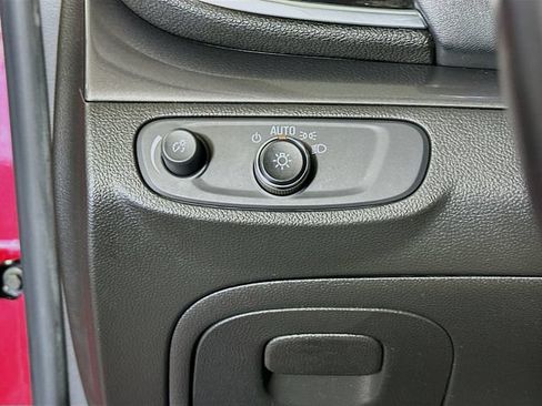 Used 2019 Buick Encore Preferred FWD image 12