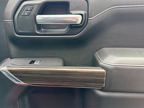 Used 2021 Chevrolet Silverado 1500 LT Trail Boss image 21