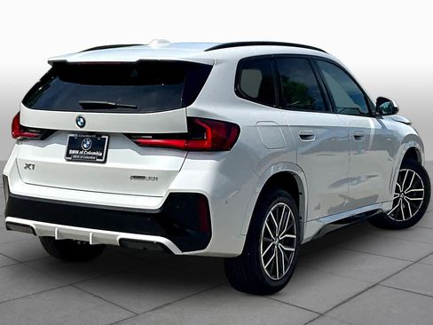 Certified 2025 BMW X1 xDrive28i AWD/4WD image 12