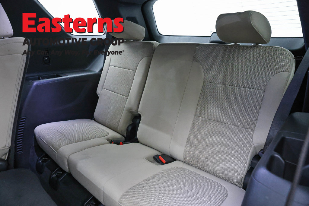 Used 2023 Chevrolet Traverse LS w/ Safety Package FWD image 26