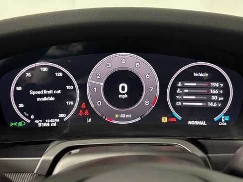 Used 2025 Porsche 911 Carrera image 21