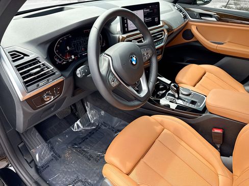 Used 2024 BMW X3 xDrive30i w/ Premium Package w/ZPA AWD/4WD image 25