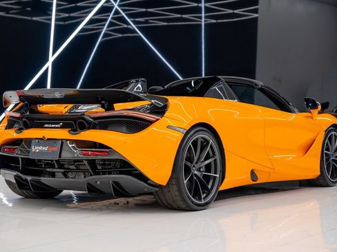 Used 2020 McLaren 720S Spider RWD image 32