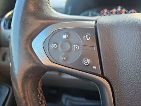 Used 2018 Chevrolet Tahoe Premier AWD/4WD image 42