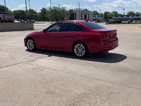 Used 2016 BMW 320i xDrive Sedan AWD/4WD image 6