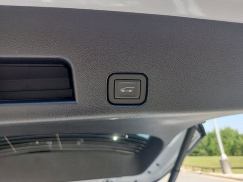 New 2026 Buick Enclave Avenir w/ Super Cruise Package image 9