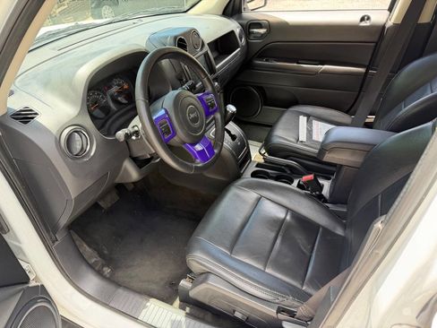 Used 2017 Jeep Patriot High Altitude AWD/4WD image 4