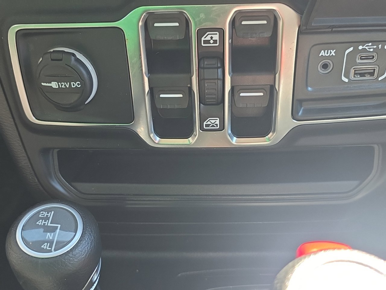 Used 2019 Jeep Wrangler Unlimited Sport S AWD/4WD image 33