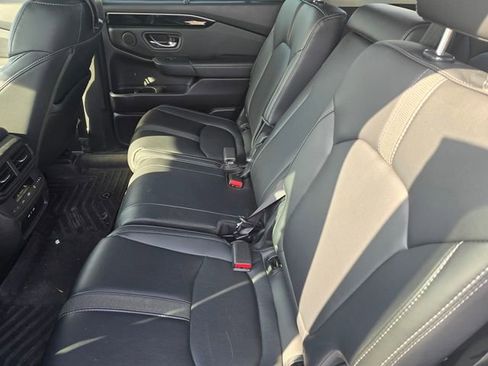 Used 2024 Honda Pilot EX-L image 12