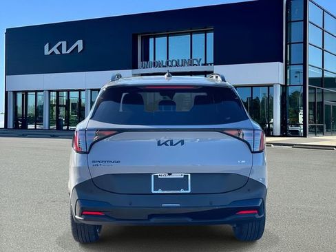 New 2026 Kia Sportage EX image 5