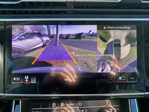 Used 2022 Audi Q7 Premium Plus image 25