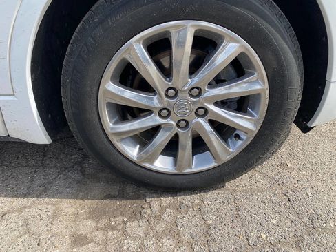 Used 2020 Buick Envision Essence FWD image 7