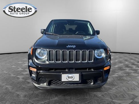 Used 2023 Jeep Renegade Latitude image 8